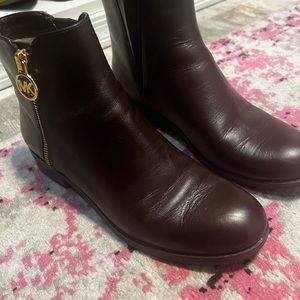 Michael Kors Burgundy colored Ankle Boots